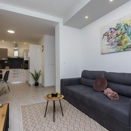 Bloom Apartment Split Exteriér fotografie