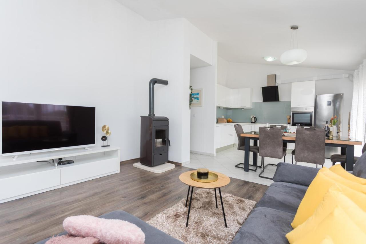 Bloom Apartment Split Exteriér fotografie